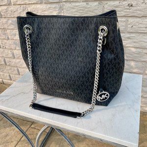 Michael Kors Jet Set Chain Shoulder Tote